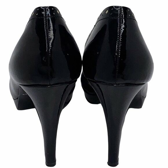 White House Black Market Benna Black/Tan Spectator Heels Size 9.5M Women's - Picture 6 of 11